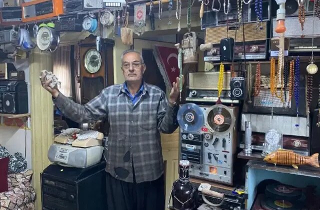 Kötü komşu hem traktör hem müze sahibi yaptı