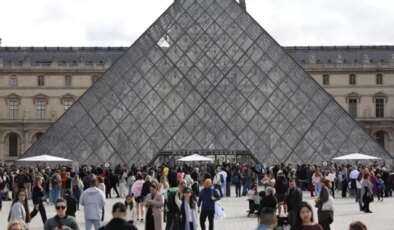 Louvre soygununda 7 şüpheli yakalandı! 2’si suçlarını kabul etti