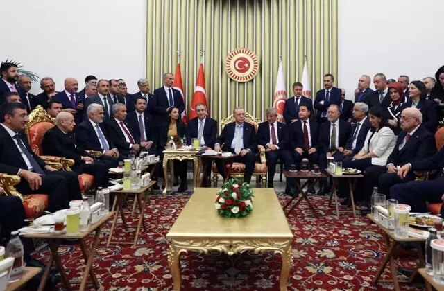Meclis açılışına damga vuran fotoğrafa Erdoğan’dan ilk yorum