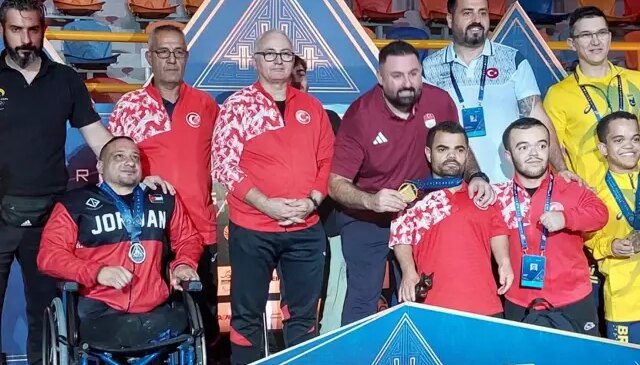 Milli para halterci Abdullah Kayapınar dünya şampiyonu