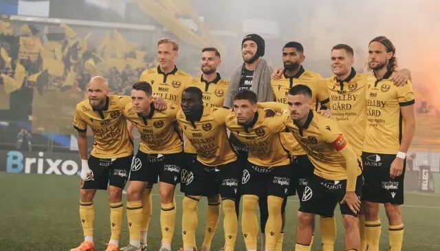 800 nüfuslu köy takımı şampiyon oldu