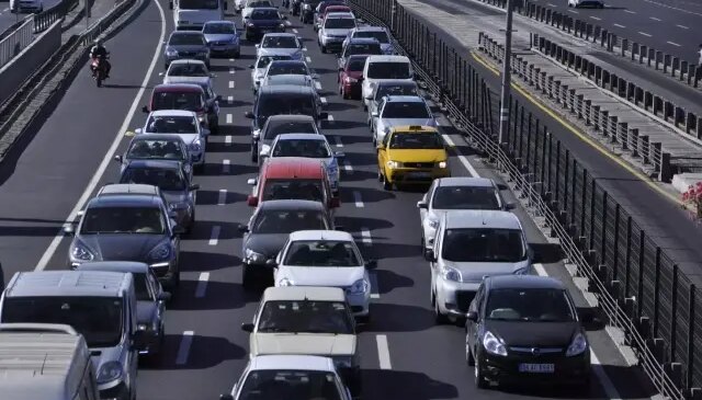 Motorine 2 lira 30 kuruş zam gelmesi bekleniyor
