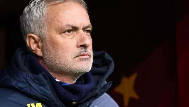 Mourinho ilk kez bu kadar açık konuştu: Fener’den ayrılma sebebim o futbolcu