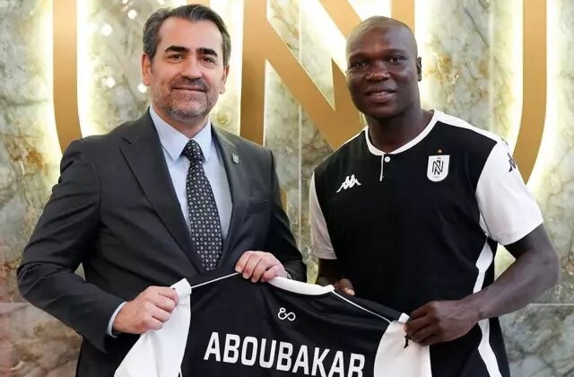 Neftçi Bakü, Vincent Aboubakar’ı kadrosuna kattı