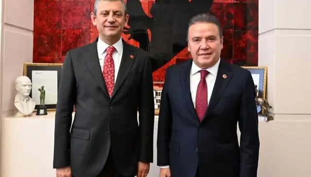 Özgür Özel’den hapisteki Muhittin Böcek’le ilgili olay iddia: Teklif götürdüler