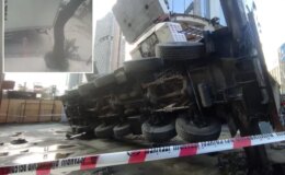 Rezidans inşaatında faciadan dönüldü! Vinç öğrenci yurduna devrildi