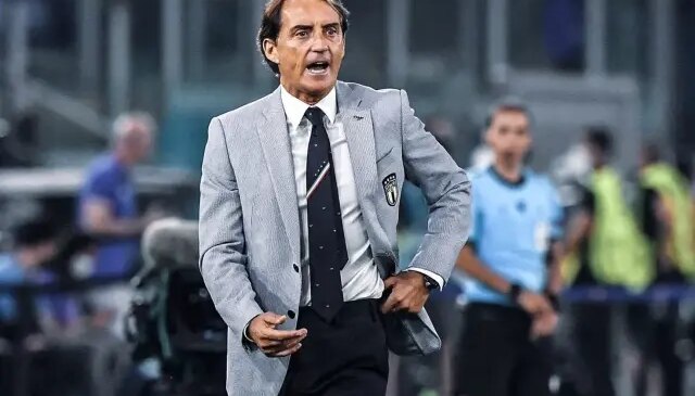 Roberto Mancini Premier Lig’e geri dönüyor