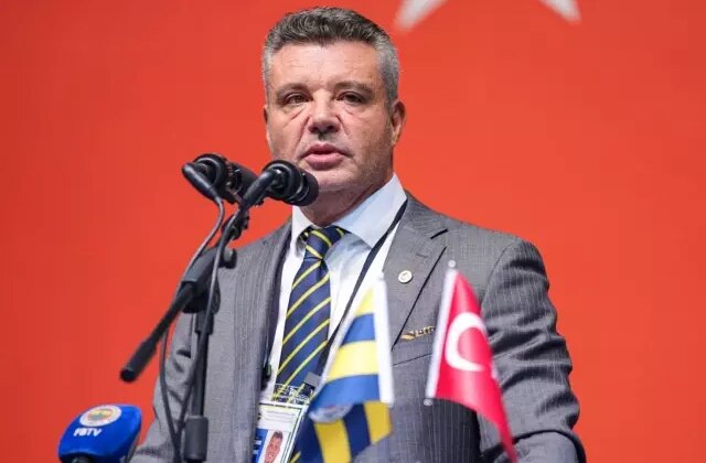 Sadettin Saran’dan taraftarı heyecanlandıran transfer sinyali