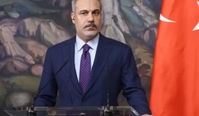 Bakan Fidan yeni görevleri tebliğ etti! Şam Büyükelçisi Nuh Yılmaz, AB Büyükelçisi ise Yaprak Balkan oldu