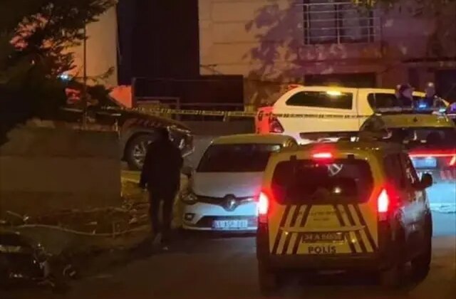 İstanbul’da kanlı pusu! Sokakta yürüyen 3 kişiyi silahla vurarak öldürdü
