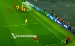 Sebastian Syzmanski’den kornerden ağızları açık bırakan gol