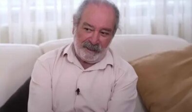 Selahattin Taşdöğen, mütevazı evinin kapılarını ilk kez açtı