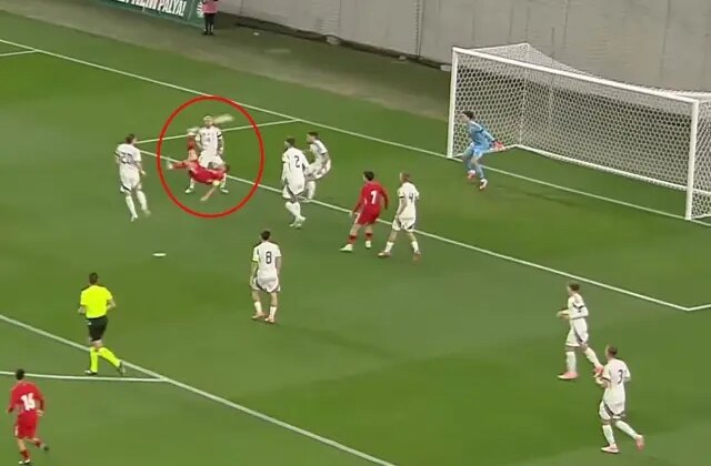Semih Kılıçsoy’dan muhteşem röveşata golü