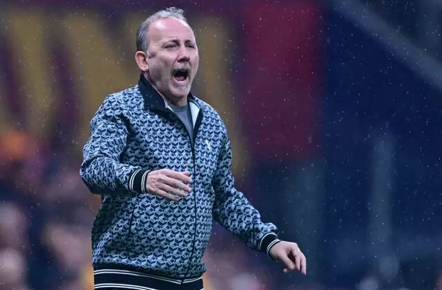 Sergen Yalçın’dan futbolculara sert uyarı