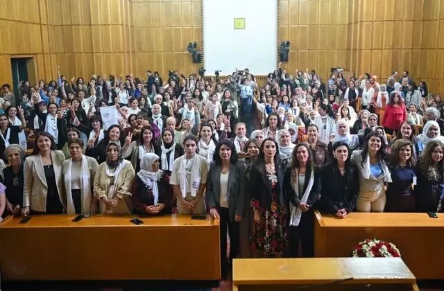 TBMM’deki “Apo” sloganına barolardan ortak tepki! İmza listesinde dikkat çeken detay