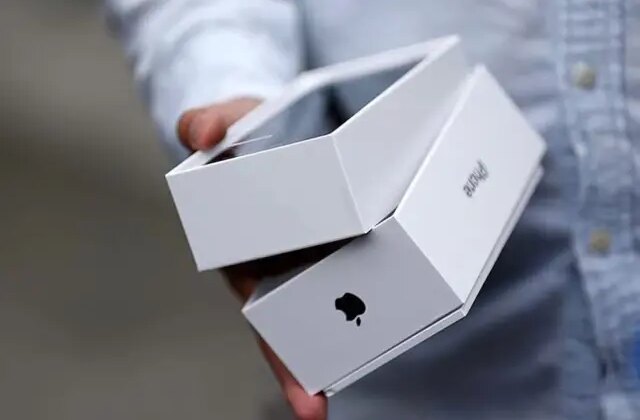 Telefon alırken artık içinden çıkmayacak! Kutu resmen boşaldı