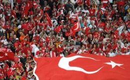 Türk oyuncuyu Romanya Milli Takımı’na davet ettiler