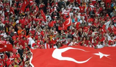 Türk oyuncuyu Romanya Milli Takımı’na davet ettiler