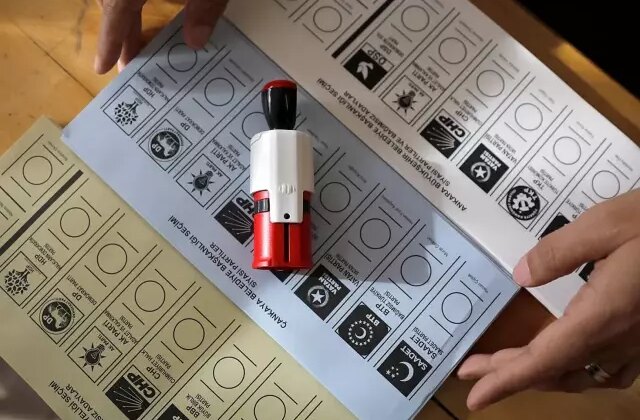 Türk siyasetine yeni bir ittifak geliyor: Güçlü bir üçüncü alternatif olması gerek 1 Türk siyasetine yeni bir ittifak geliyor: Güçlü bir üçüncü alternatif olması gerek