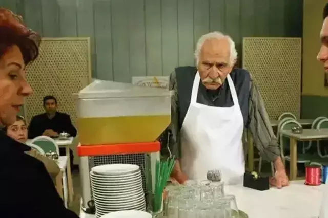 Unutulmaz karakterleriyle hafızalara kazınan Arif Erkin Güzelbeyoğlu'nun cenaze programı belli oldu 2148 unutulmaz karakterleriyle hafizalara kazinan arif 19157820 4578 o