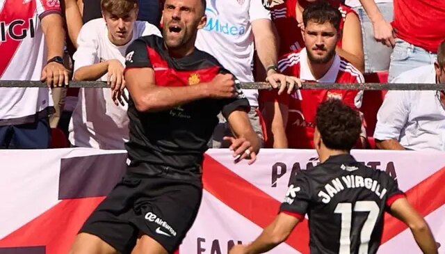 Vedat Muriqi, Sevilla’yı yıktı