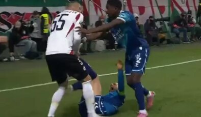 Yenilgiyi hazmedemedi! Legia Varşova’nın kaptanından Zeki Yavru’ya büyük saygısızlık