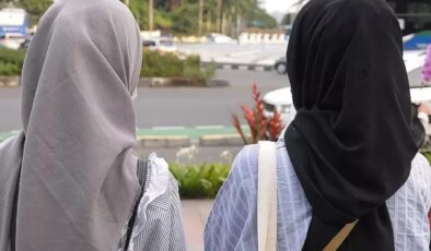 Yüzde 92’si Müslüman olan ülkede okullarda başörtüsü yasaklandı