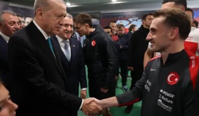 Yüzler gülüyor! Maç sonuna damga vuran anlar