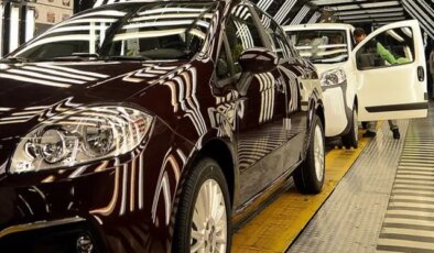 Zirve yine değişmedi! İşte Türkiye’de en çok satılan otomobiller
