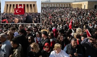 10 Kasım’da tarihi rekor! Anıtkabir’i 1 milyon 219 bin kişi ziyaret etti