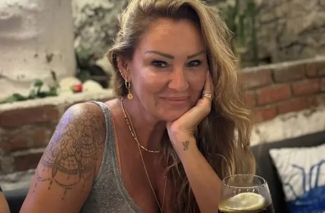 19 yaşındaki halini paylaşan Pınar Altuğ’un fotoğrafı olay oldu