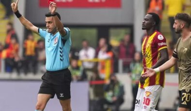 2 kırmızı kart iptal edildi, İzmir’de kazanan çıkmadı