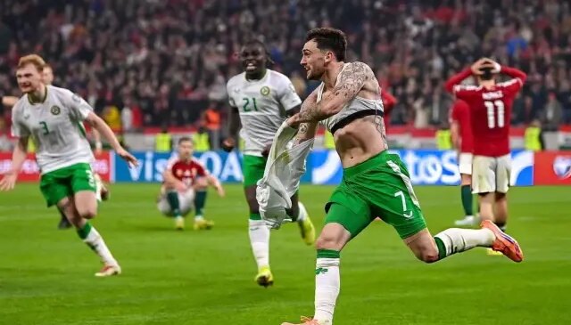 5 gollü destansı maç! 90+6’da gelen golle play-off biletini ceplerine koydular