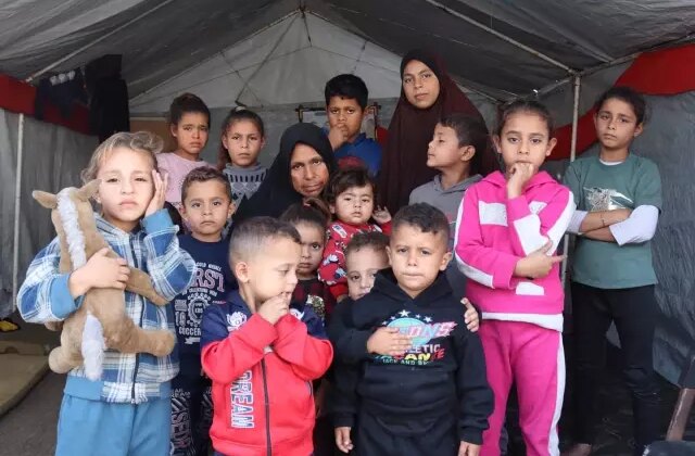 5 oğlunu kaybetti, 36 torununa bakıyor