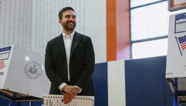 ABD’de Müslüman Belediye Başkanı Mamdani’nin vatandaşlığı tartışma konusu oldu