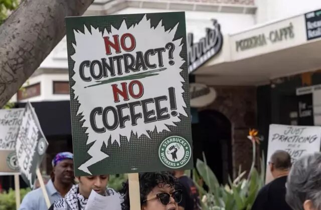 ABD’de Starbucks çalışanlarının grevi ülke geneline yayılıyor