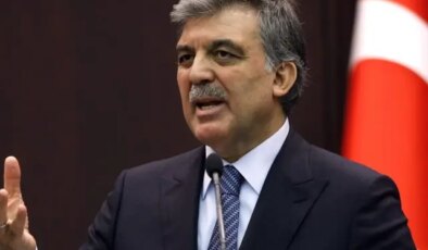 Abdullah Gül’den dikkat çeken İngilizce paylaşım