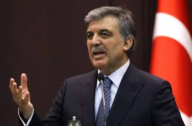 Abdullah Gül ve Cemil Çiçek’in de olduğu 29 isimden Osman Kavala için çağrı