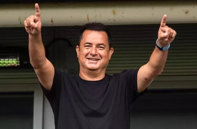 Acun Ilıcalı’dan büyük sürpriz: Yıldız futbolcu Survivor kadrosunda