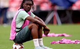 Adı Fenerbahçe ve Galatasaray ile anılan futbolcunun başına gelmeyen kalmadı