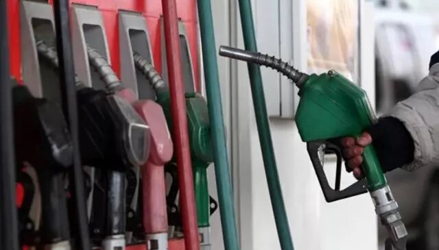 Akaryakıt zammı tabelaya yansıdı! İşte il il yeni fiyatlar