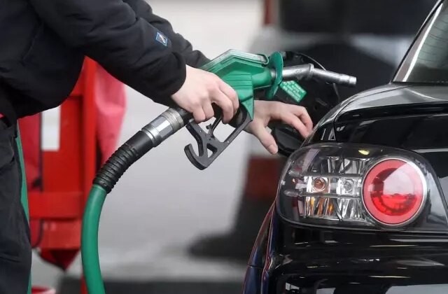 Akaryakıta çifte indirim yolda! Tarih belli oldu