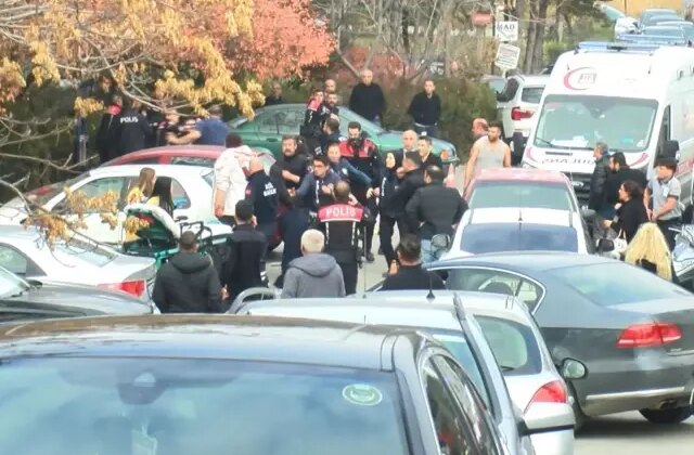 Ankara Adliyesi’nde korku dolu anlar! Duruşmadan çıkan iki aile birbirine girdi