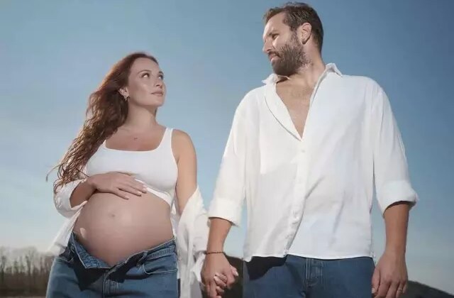 Annelik heyecanı yaşayan Başak Gümülcinelioğlu’ndan ilk paylaşım!