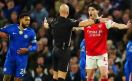 Arsenal, Londra derbisinde büyük fırsatı tepti