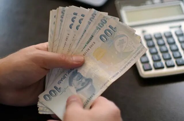 “Asgari ücret ne kadar olmalı?” anketi! Yüzde 25’lik kesim aynı rakamı telaffuz etti