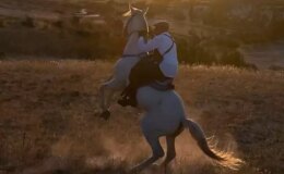 Atıyla gezerken elektrik direğine çarpan adam hayatını kaybetti