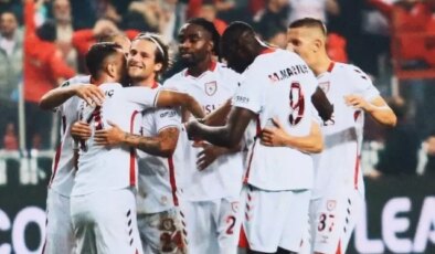 Avrupa’da 3’te 3 yapan Samsunspor liderliğe oturdu