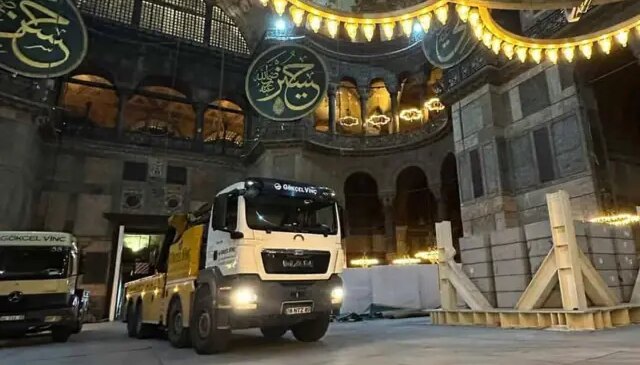 Ayasofya’da görüntülenen vinçlerin sırrı belli oldu