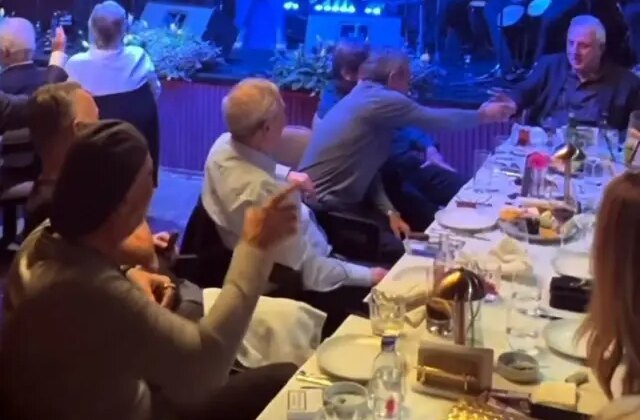 Aziz Yıldırım, doğum gününü Aykut Kocaman ve Rıdvan Dilmen ile beraber kutladı